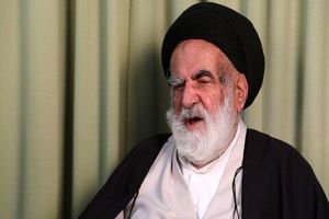 آیت الله سید جعفر کریمی عالمی مبارز و خستگی ناپذیر بود