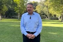 خداحافظی سفیر آلمان در تهران به زبان فارسی از مردم ایران + فیلم