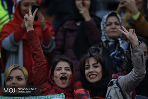 استقبال بانوان از بلیت فروشی بازی ایران و کامبوج/ حدود 2500 بلیت جایگاه مردان فروخته شده است