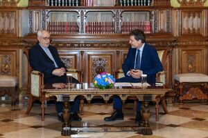 استوارنامه سفیر جدید ایران به رئیس جمهور رومانی