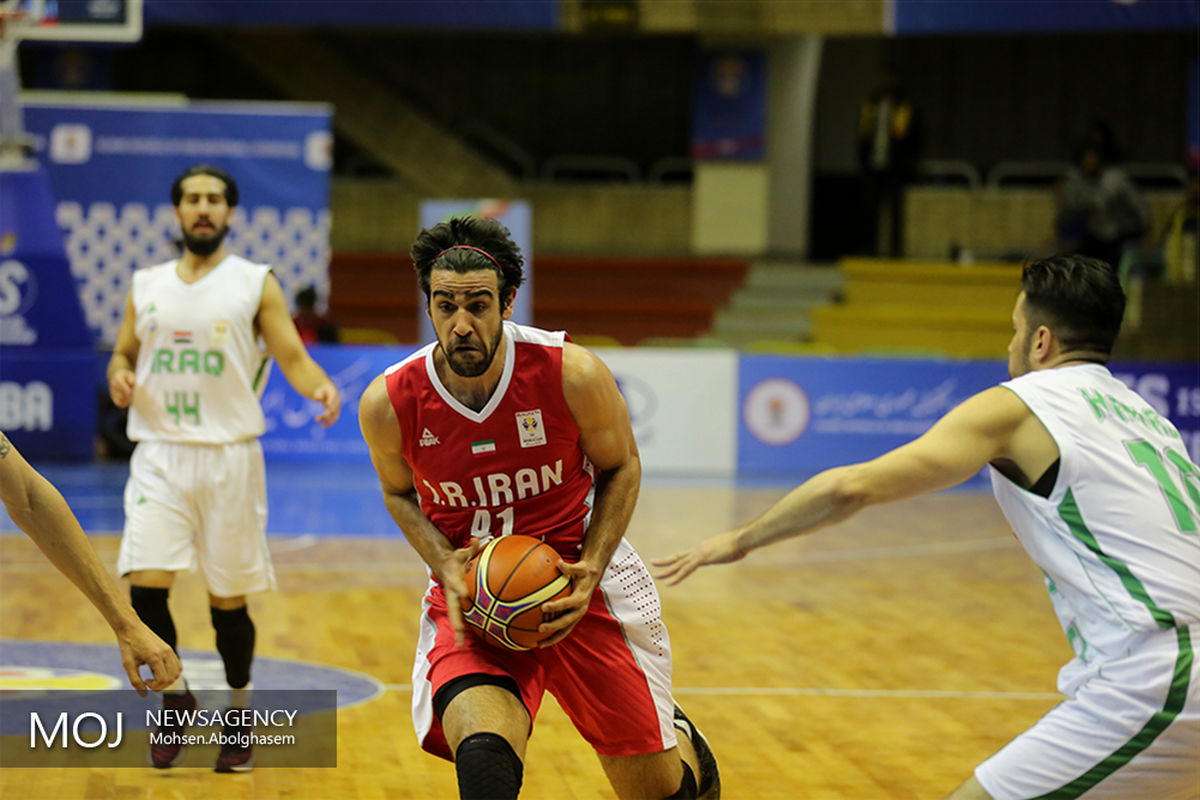 دیدار تیم های  ملی بسکتبال ایران و عراق