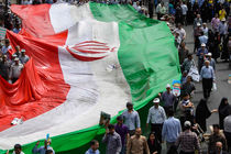 مترو تهران تماشاگه عکس و پوسترهای روز جهانی قدس شد