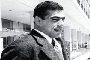 فدراسیون کشتی از تمبر جهان پهلوان تختی رونمایی کرد