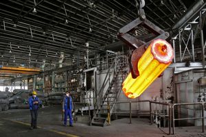 36 طرح صنعتی و معدنی در هرمزگان آماده بهره‌برداری است