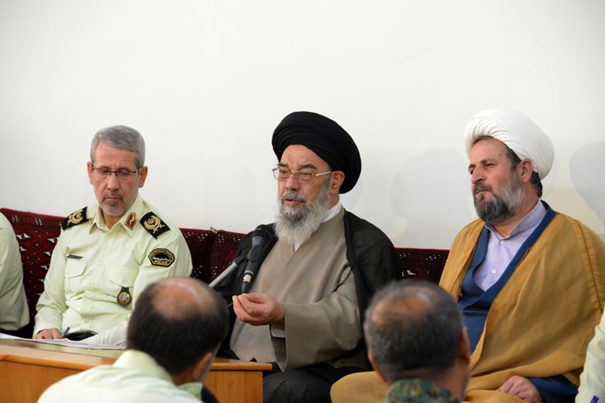 امام جمعه اصفهان