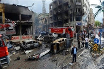 انفجار انتحاری عدن را به خاک و خون کشید / ۶۰ تن قربانی انفجار تروریستی