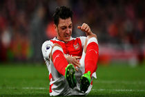 اوزیل: لیگ برتر یعنی چنگ زدن، گاز گرفتن و جنگیدن