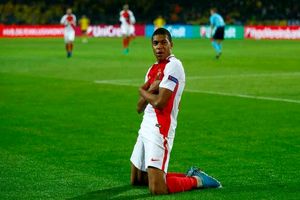 ام‌باپه: به زودی بهترین تصمیم را می‌گیرم