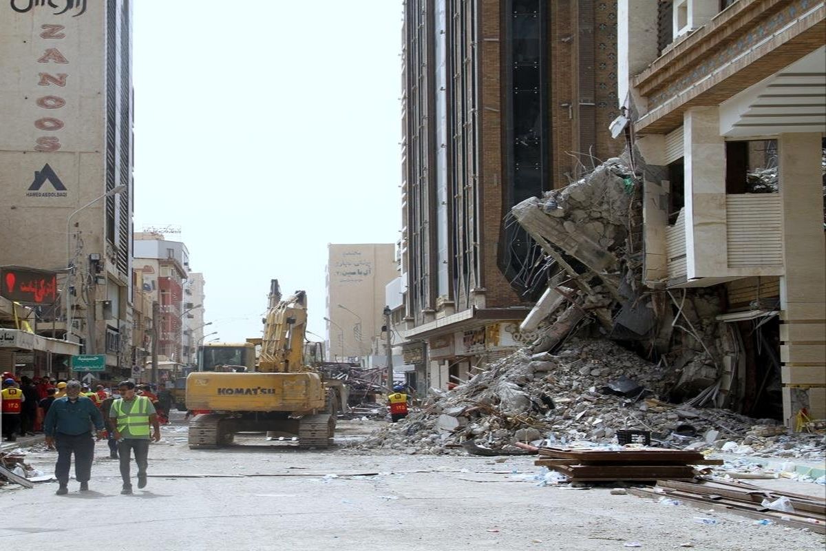  تسلیت به مردم آبادان