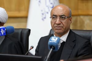 ذخایر کالاهای اساسی کاملاً فراهم است / تعهد و سلامت در شوراها مهم‌تر از تخصص است