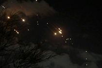 فعالیت پدافند هوایی بندرعباس در مقابله با ریز پرنده‌ها + فیلم