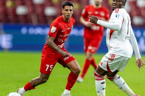 شباب الاهلی با حضور عزت‌اللهی پیروز شد