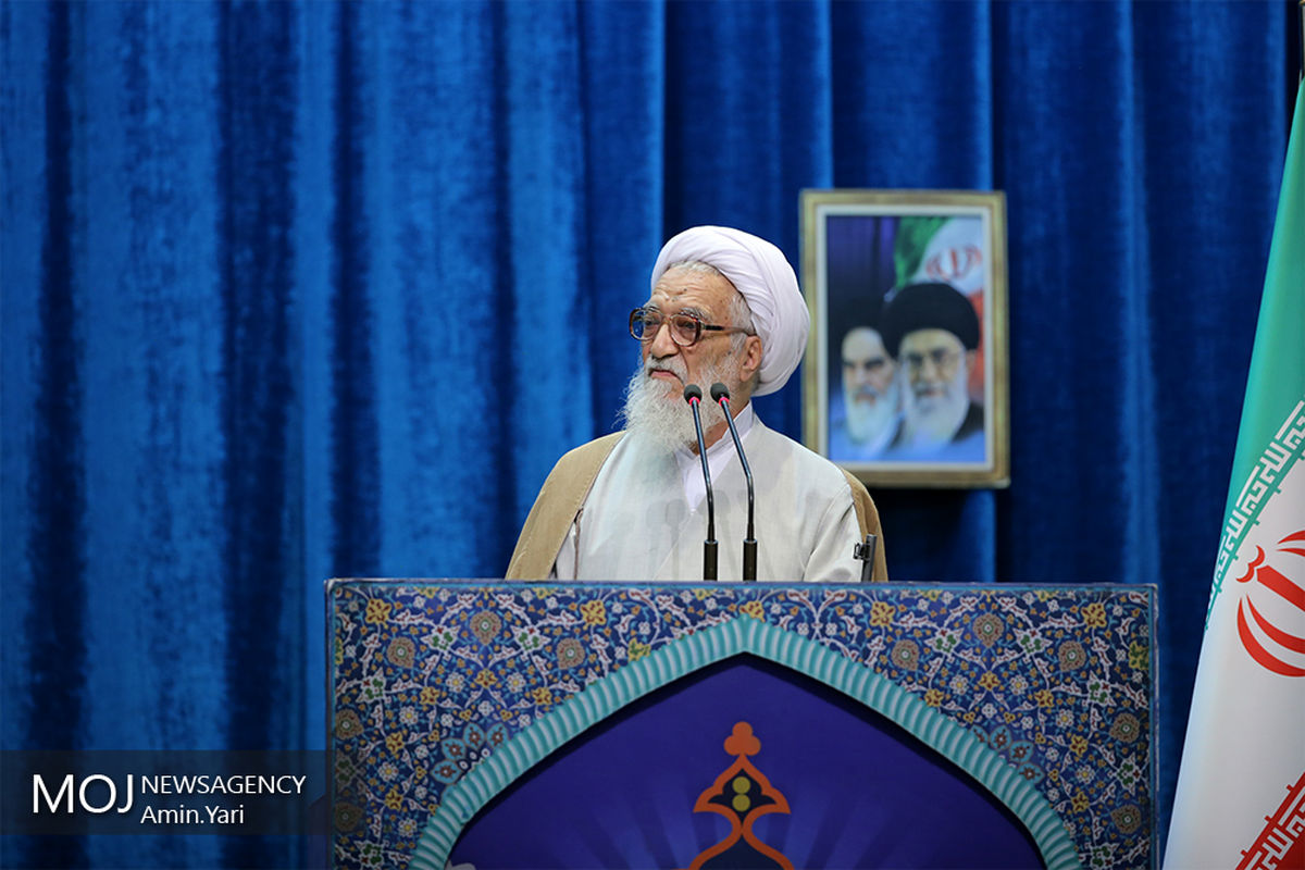 آیت الله موحدی کرمانی امام جمعه موقت تهران