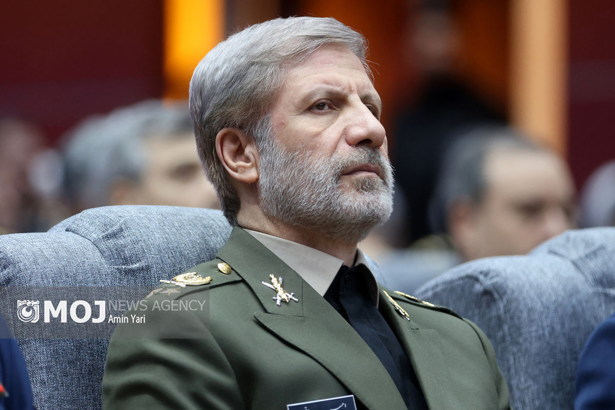 امیر حاتمی + فرمانده کل ارتش