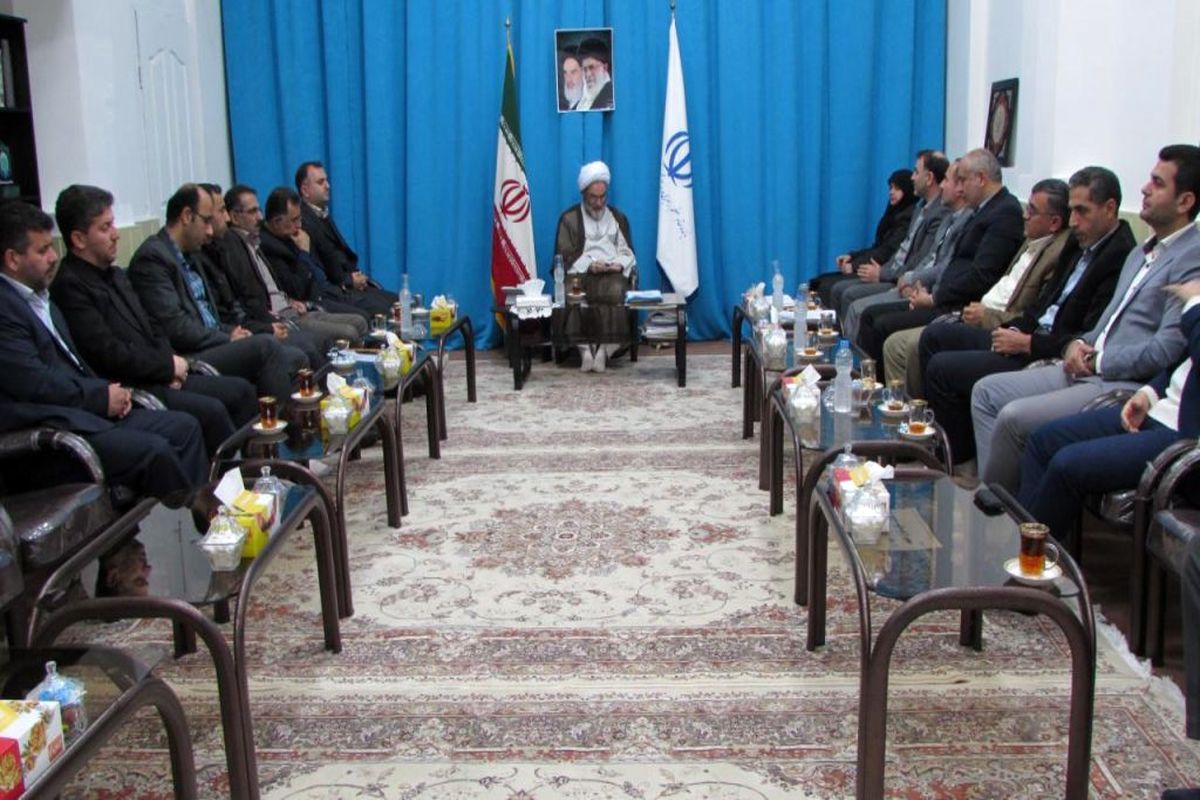 آیت الله فلاحتی در دیدار با کارکنان جهاد کشاورزی رشت1