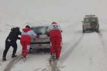 امدادرسانی به ۱۶۴ حادثه دیده در محورهای مواصلاتی کردستان