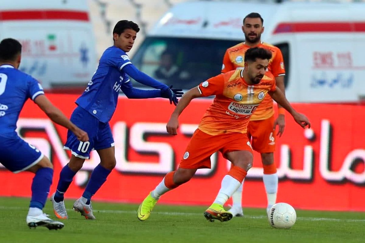 بازی استقلال و سایپا