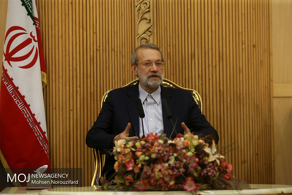 بازگشت علی لاریجانی به تهران