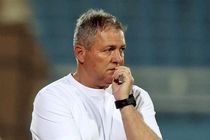 سرمربی تراکتور از «خواب قهرمانی» بازیکنانش گلایه کرد