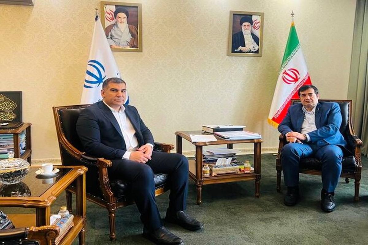 وزیر ورزش و جوانان با ساخت سالن ۲ هزار نفری بوکس موافقت کرد