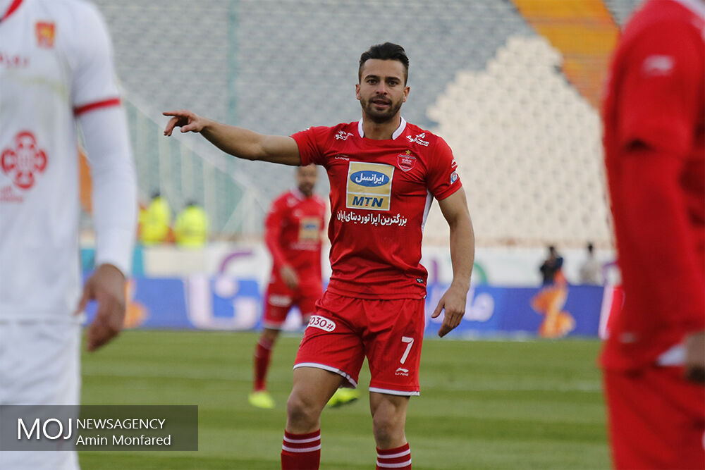 سروش رفیعی در پرسپولیس ماندنی شد