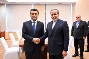 تاکید تهران و تاشکند بر گسترش همکاری‌های دوجانبه در دیدار عراقچی و سعیداف
