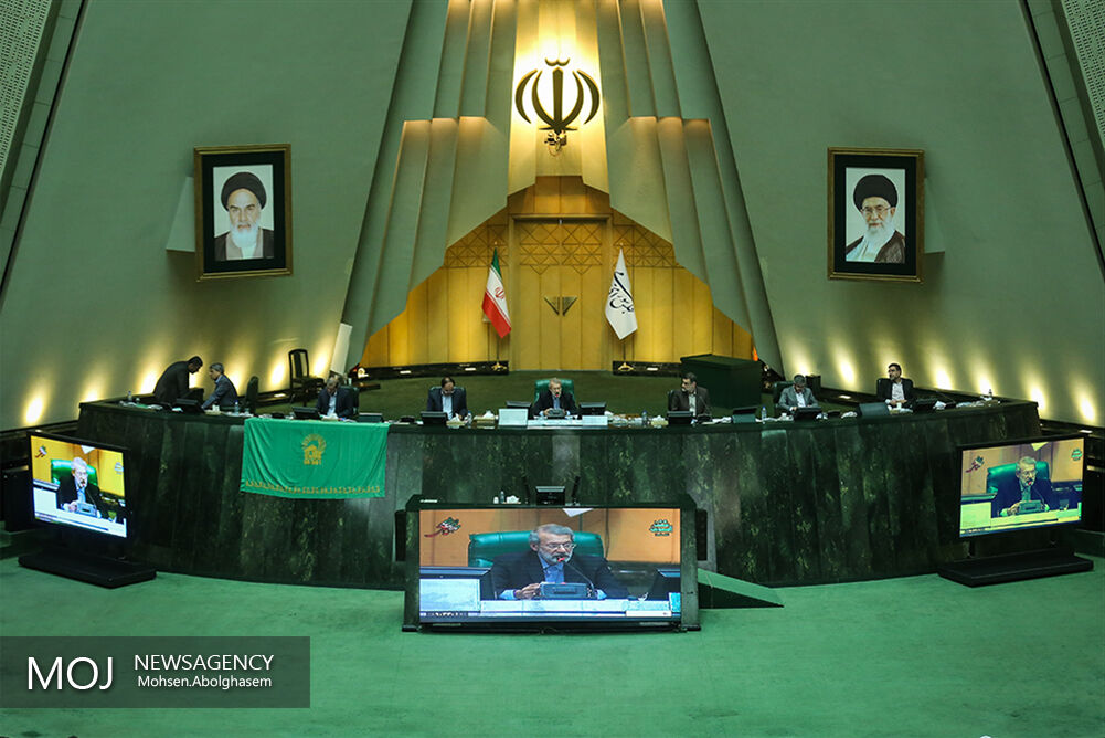 شهید مدرس مجلس را مرجع بحث های جدی برای مصالح کشور می دانست