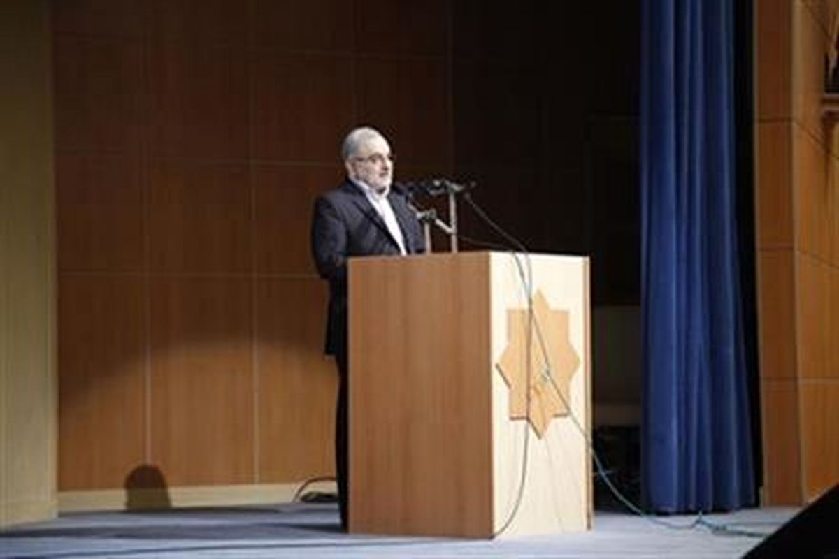 استاندار قم 