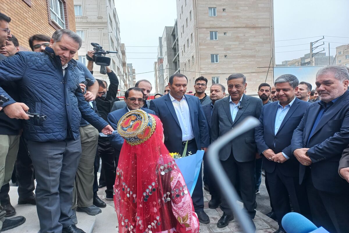 افتتاح مدرسه