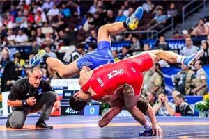 نفرات برتر اوزان نخست کشتی آزاد و فرنگی مشخص شدند