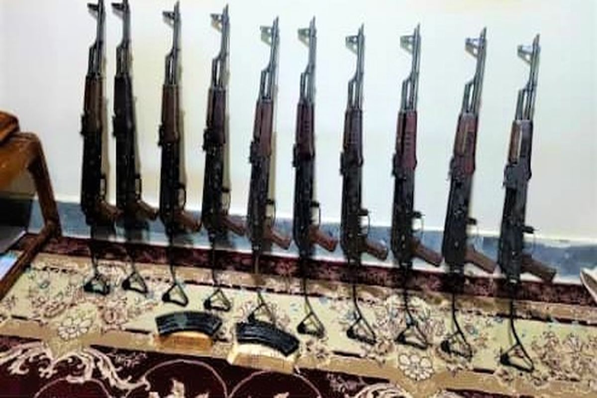 کفش سلاح قاچاق