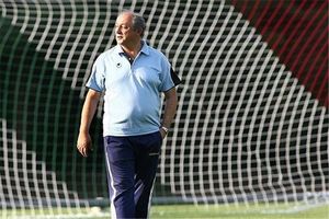 فریبا مدیرفنی تیم فوتبال استقلال شد