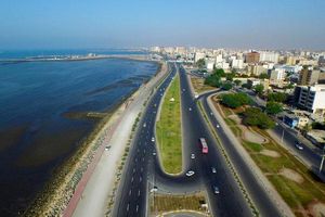 تعریض بلوار ساحلی در حدفاصل میدان لارک و بندر شهیدحقانی بندرعباس 