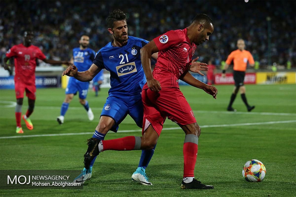 دیدار تیم های فوتبال استقلال ایران الدحیل قطر