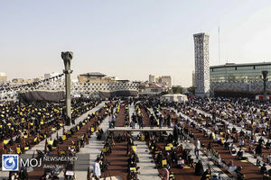 اجتماع امت مسلمان در محکومیت اهانت به ساحت پیامبر اعظم (ص)