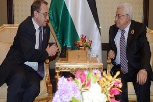 میخائل بوگدانف با محمود عباس گفت وگو کرد