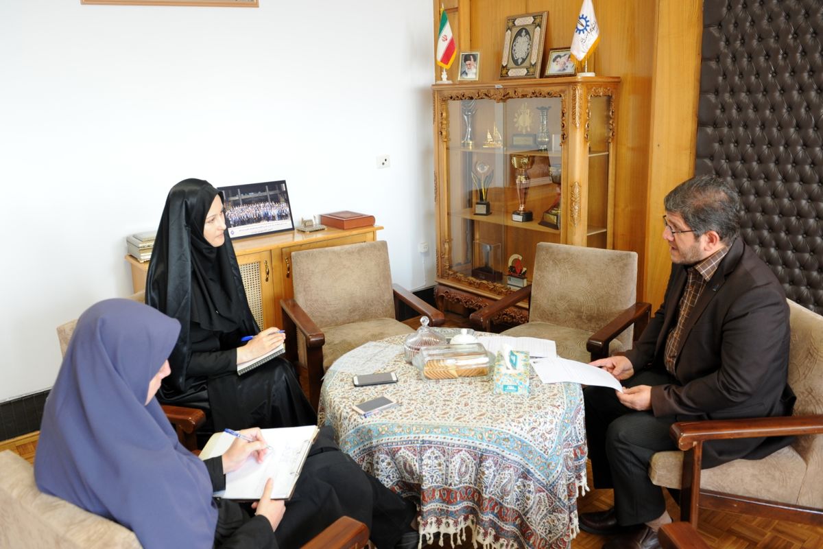 رییس دانشگاه علم و صنعت ایران