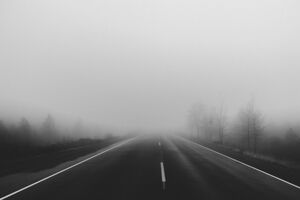 کاهش شعاع دید در هفت منطقه خوزستان بدلیل مه گرفتگی