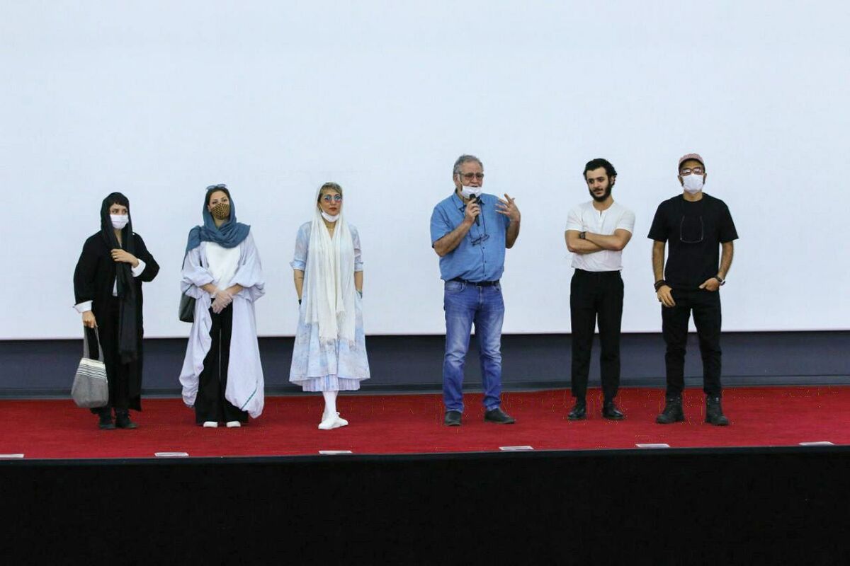 اکران مردمی شنای پروانه 