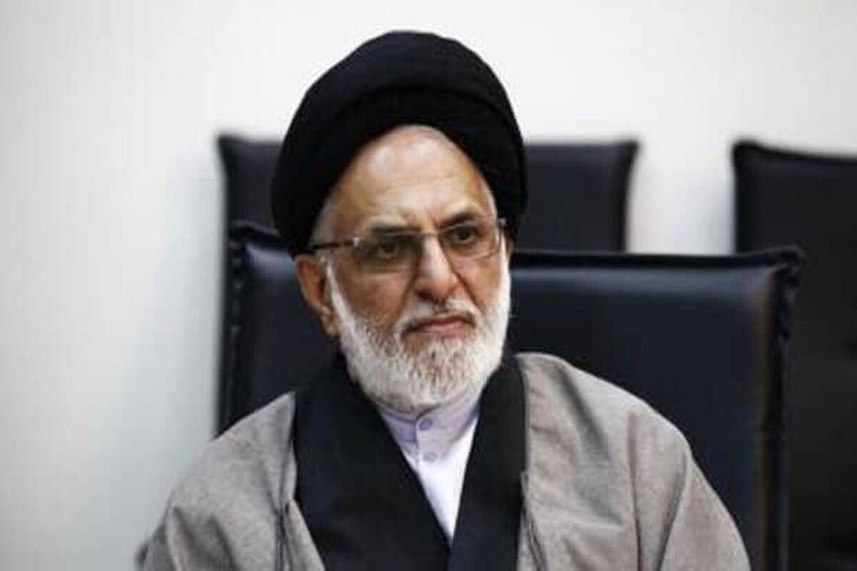 حجت الاسلام والمسلمین سید حسن اکبری