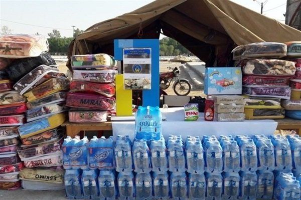 ارسال 6 محموله کمک ازپایگاههای بهزیستی استان اصفهان به مناطق سیل زده
