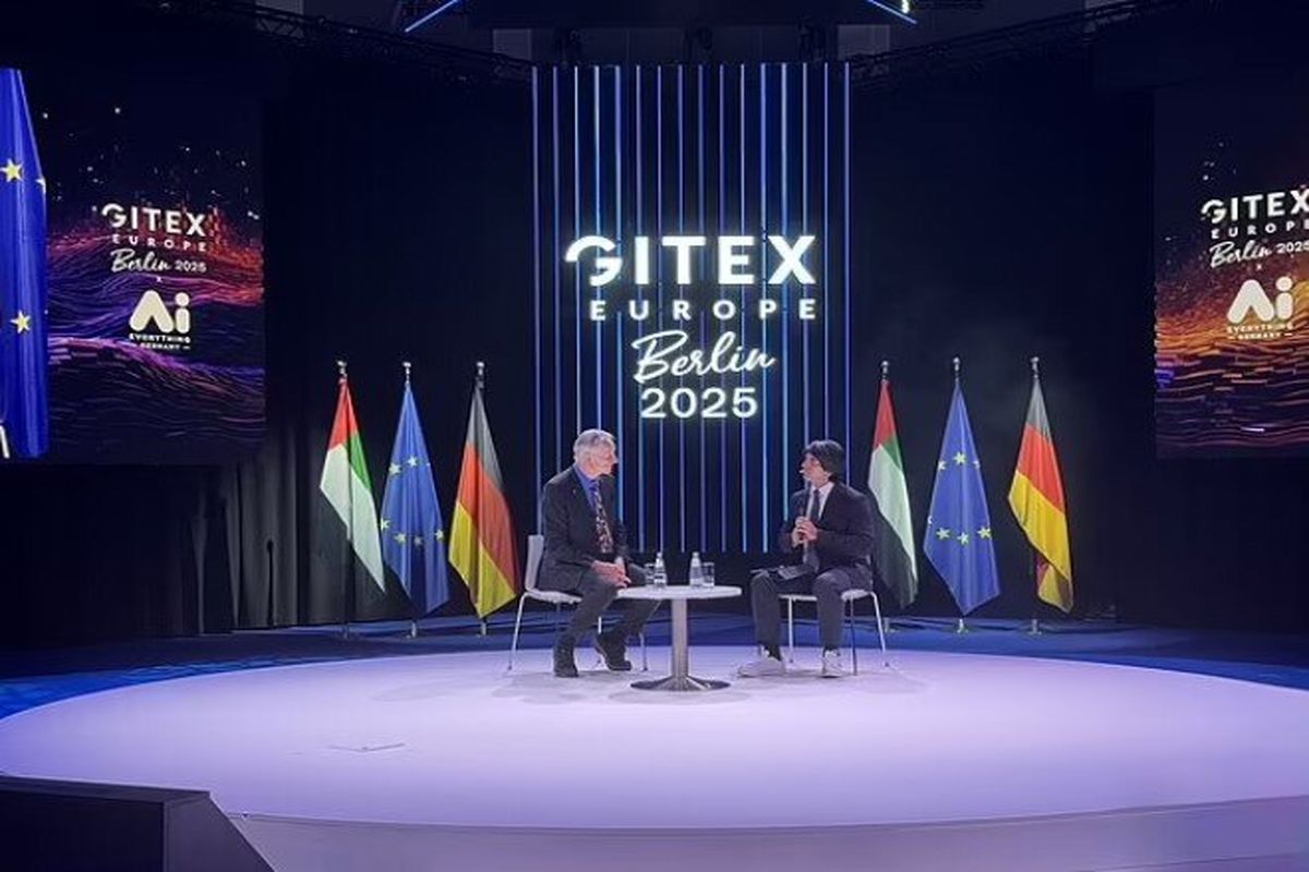 جفری هینتون پدرخوانده هوش مصنوعی