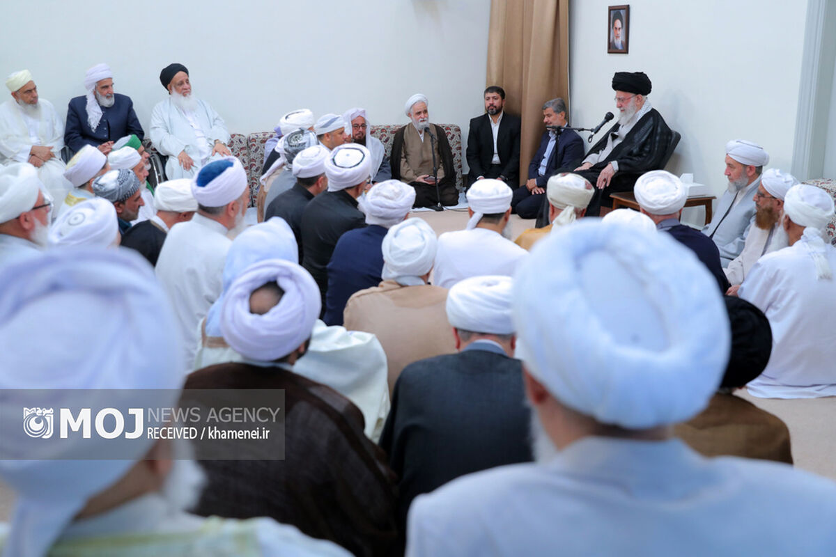 دیدار جمعی از علما و بزرگان اهل سنت با رهبر انقلاب