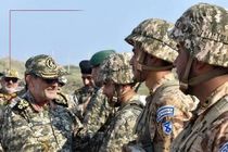 فرمانده نیروی دریایی سپاه از جزایر راهبردی بوموسی و سیری بازدید عملیاتی کرد