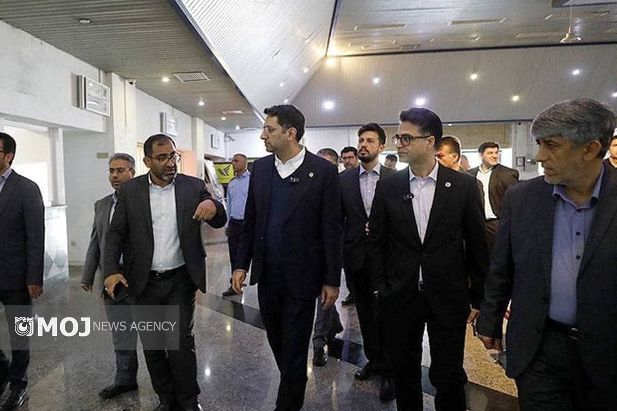بازدید مدیرعامل منطقه آزاد کیش از گمرک