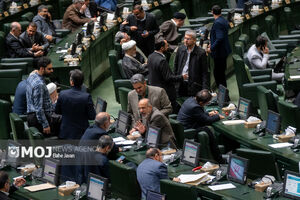 مجلس برای تبیین موضوع نفوذ دشمنان ۳ وزراتخانه را مکلف کرد