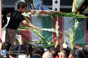 تشییع پیکر ۱۵۰ شهید دوران دفاع مقدس (۱)