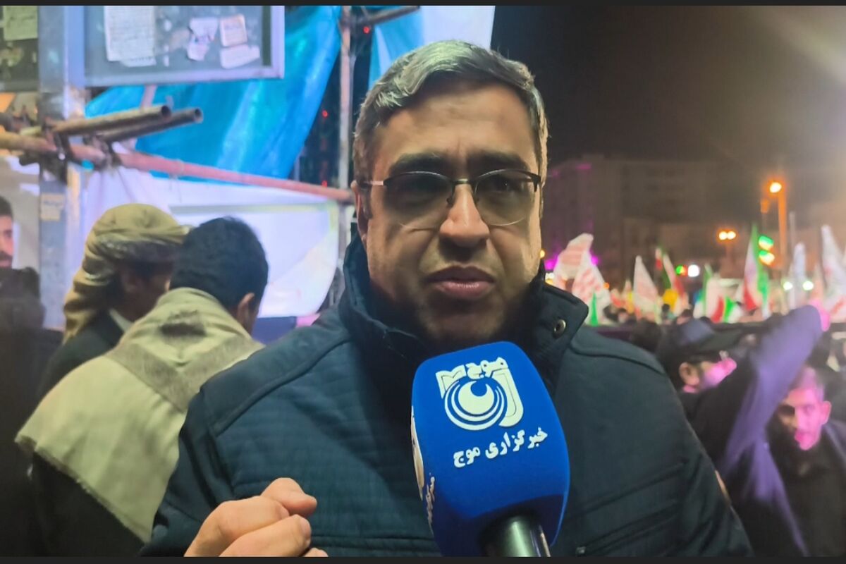 دکتر عزیزی گفت‌وگو