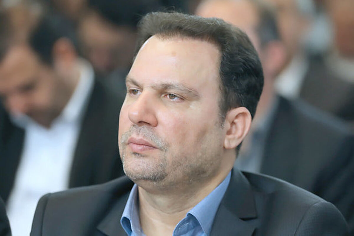 درخشان نیا