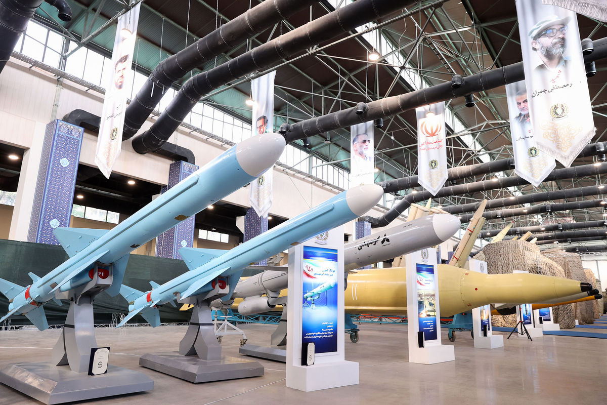 بازدید خبرنگاران گیلانی از صنایع دفاعی سپاه